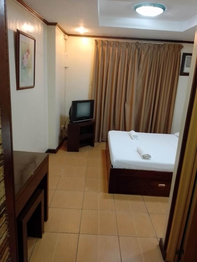 Darunday Manor Otel Tagbilaran Dış mekan fotoğraf