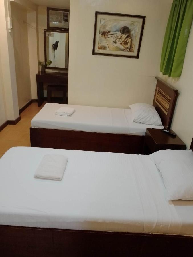 Darunday Manor Otel Tagbilaran Dış mekan fotoğraf