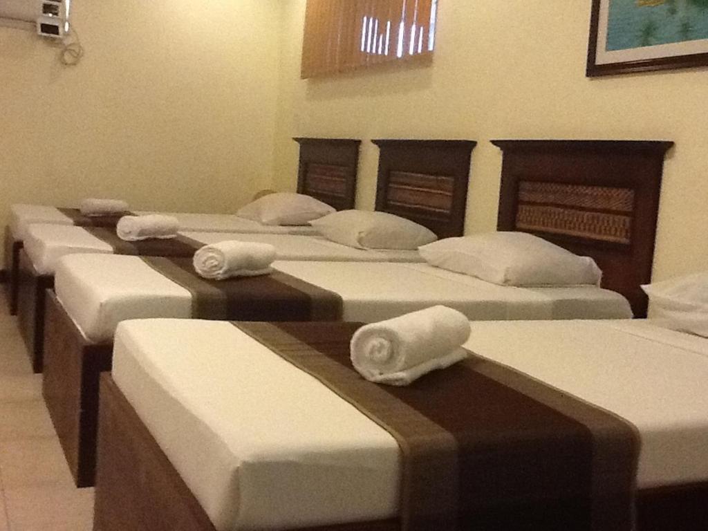 Darunday Manor Otel Tagbilaran Dış mekan fotoğraf