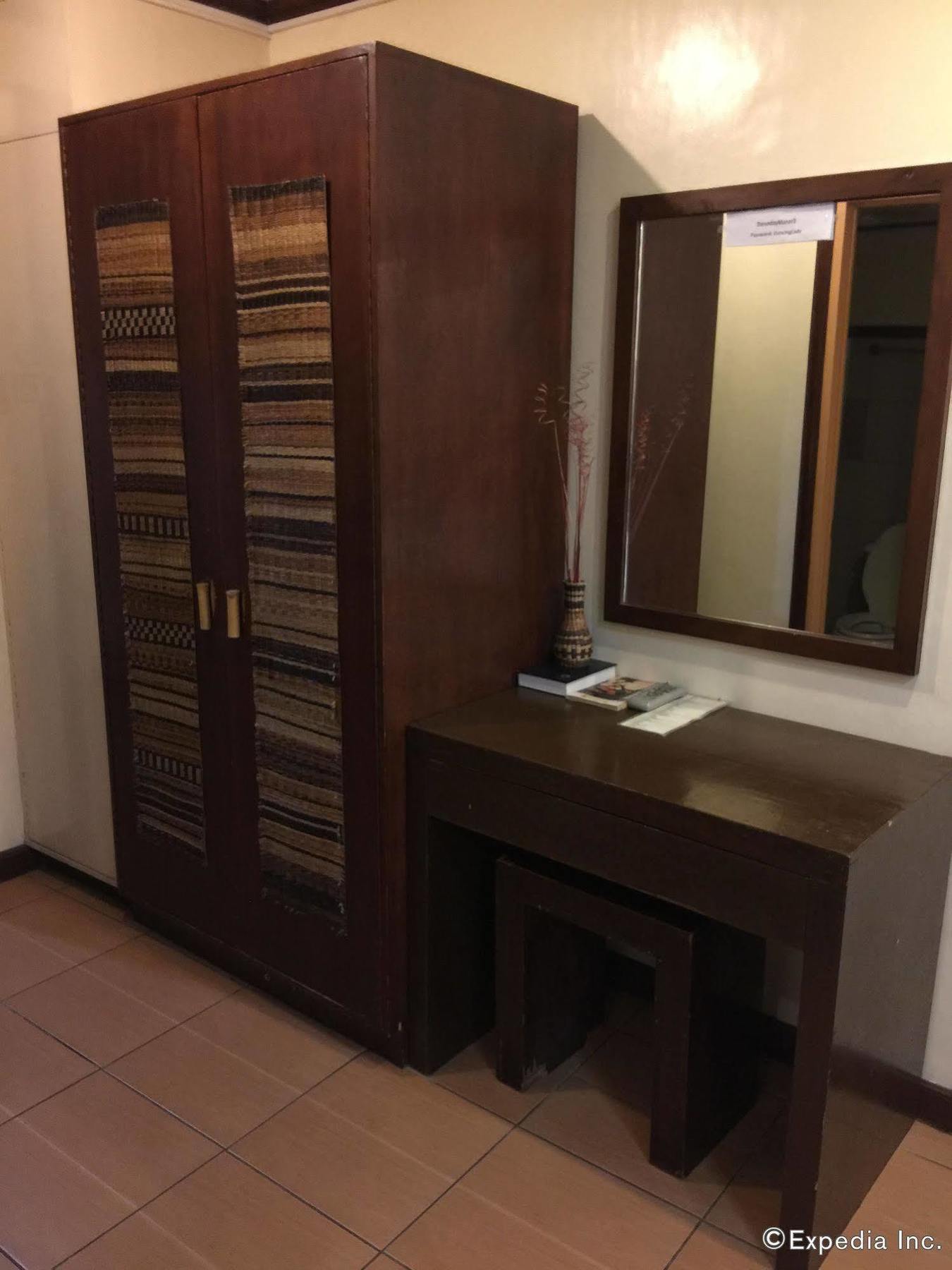 Darunday Manor Otel Tagbilaran Dış mekan fotoğraf