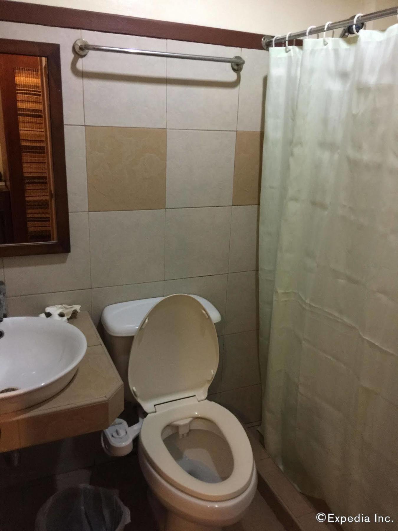 Darunday Manor Otel Tagbilaran Dış mekan fotoğraf