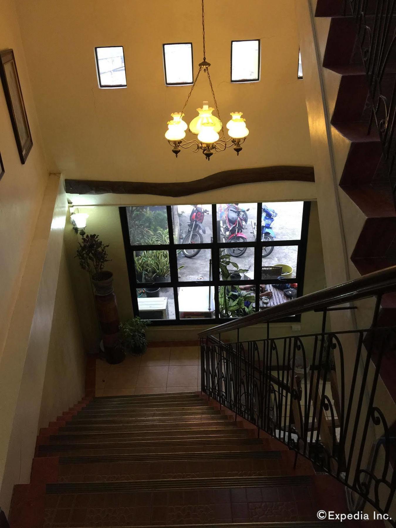 Darunday Manor Otel Tagbilaran Dış mekan fotoğraf